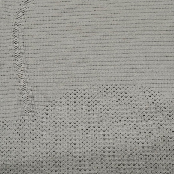 Lululemon Swiftly Tech Short Sleeve Crew Heathered White - Picture 9 of 9